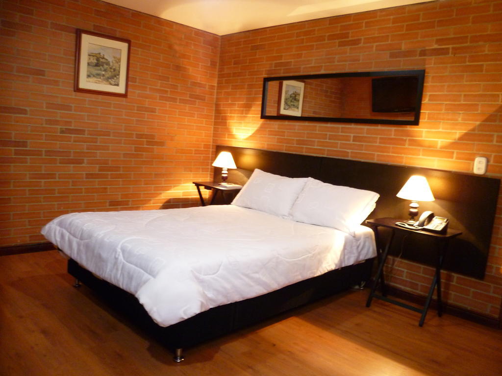 Hotel Bogota Astral Eksteriør bilde